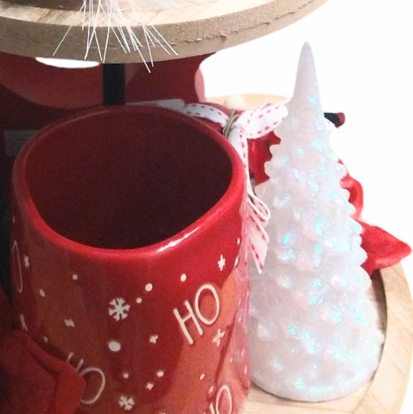 NEW Christmas Penguin Tiered Tray W/ Rae Dunn mug - Picture 13 of 15